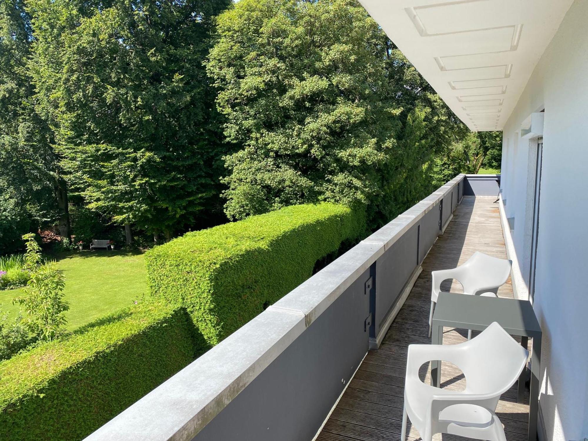Hotel Villa Solln Munich Exterior photo